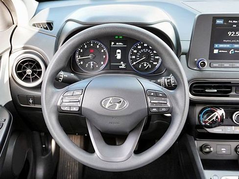 Certified 2023 Hyundai Kona SEL AWD/4WD image 19