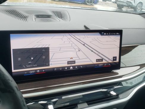 Used 2026 BMW X7 xDrive40i AWD/4WD image 24