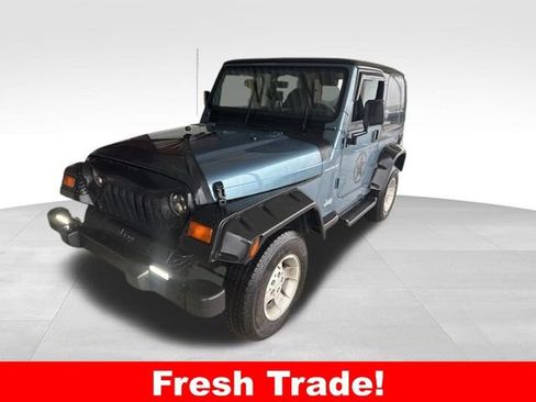 Used 1999 Jeep Wrangler SE image 1