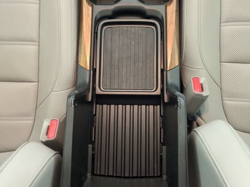 Used 2021 Honda CR-V Touring image 28
