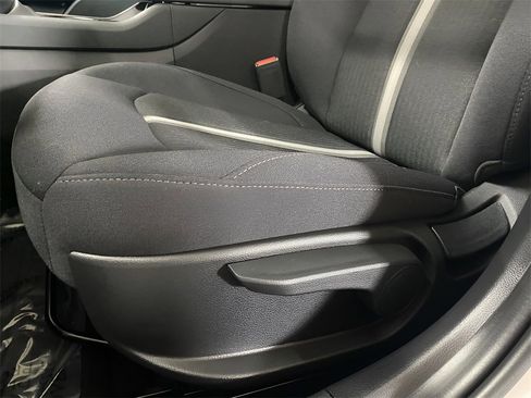 Used 2025 Hyundai Sonata SE image 23