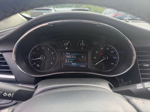 Used 2019 Buick Encore Preferred FWD image 16