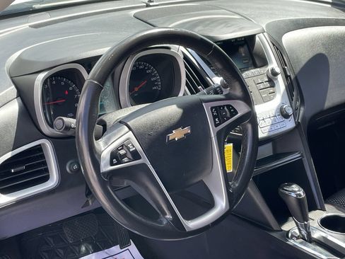 Used 2017 Chevrolet Equinox LT w/ Convenience Package FWD image 30