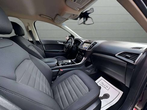 Used 2019 Ford Edge SEL image 12
