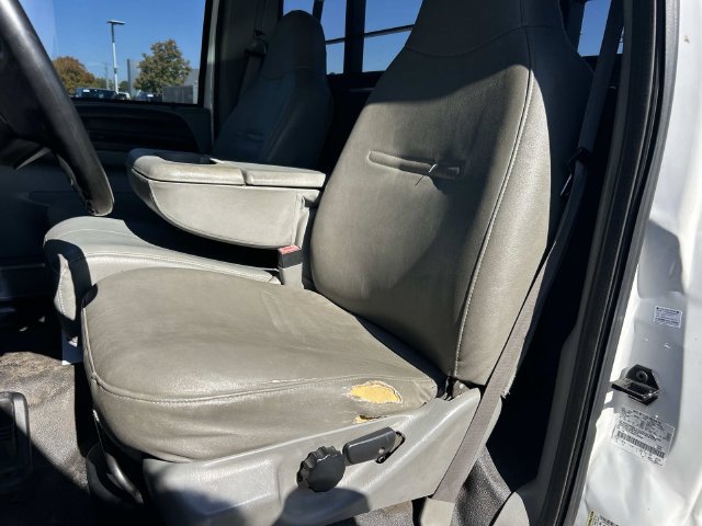 Used 2006 Ford F250 4x4 Regular Cab Super Duty image 24