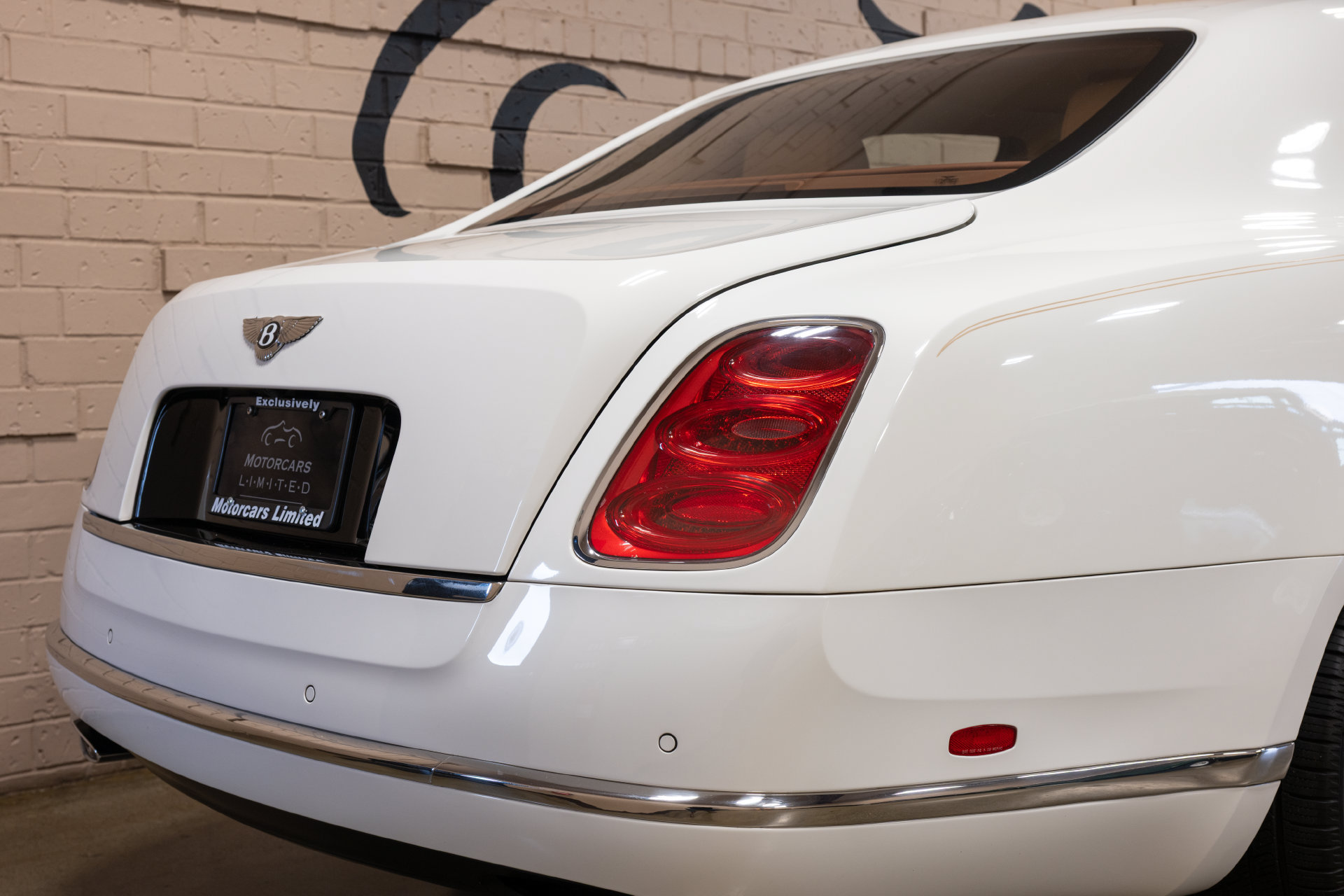 Used 2013 Bentley Mulsanne RWD image 18