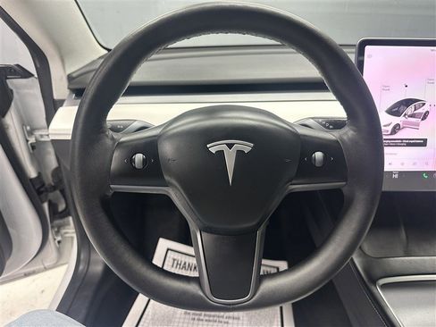 Used 2021 Tesla Model 3 Standard Range Plus image 19