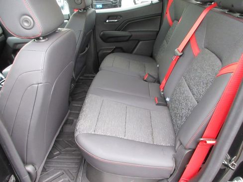 Certified 2024 Chevrolet Colorado Z71 w/ Z71 Convenience Package 2 AWD/4WD image 16