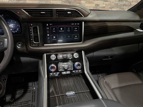 Used 2024 GMC Yukon Denali w/ Max Trailering Package AWD/4WD image 21