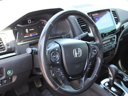 Used 2019 Honda Ridgeline RTL-E image 12