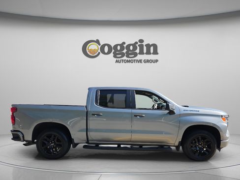 Used 2023 Chevrolet Silverado 1500 Custom RWD image 6
