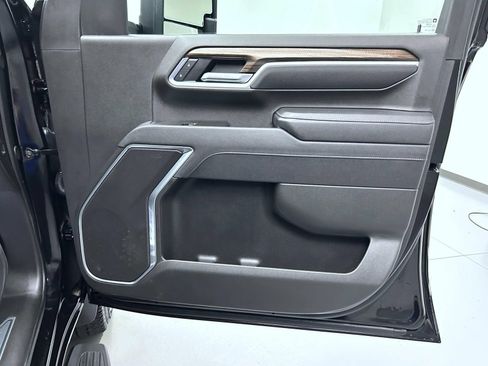 Used 2025 Chevrolet Silverado 2500 LT w/ All Star Edition AWD/4WD image 16