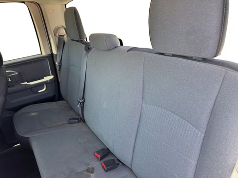 Used 2024 RAM 1500 Classic SLT AWD/4WD image 16