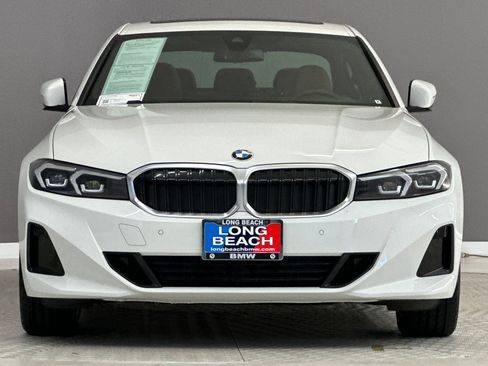 Used 2023 BMW 330i Sedan w/ Convenience Package RWD image 5