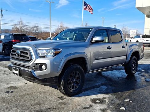 Used 2023 Toyota Tacoma SR5 image 4