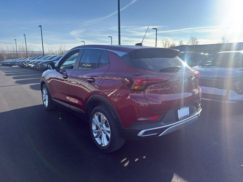 Used 2020 Buick Encore GX Preferred w/ Cold Weather Comfort Package image 8