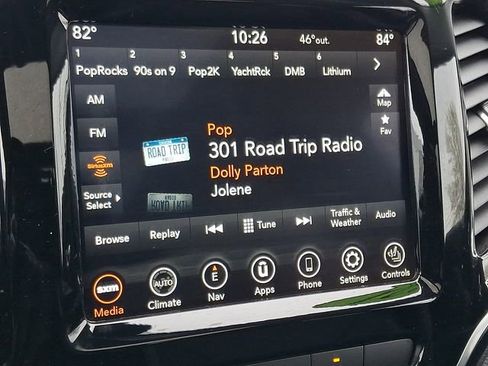 Used 2021 Jeep Cherokee Limited w/ Elite Package AWD/4WD image 18