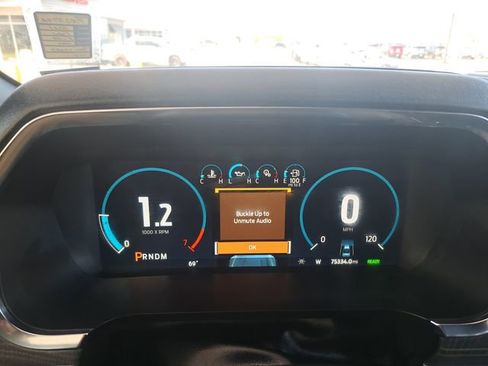 Used 2022 Toyota Camry SE image 8