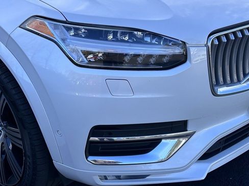 Used 2022 Volvo XC90 T6 Inscription w/ Advanced Package image 2