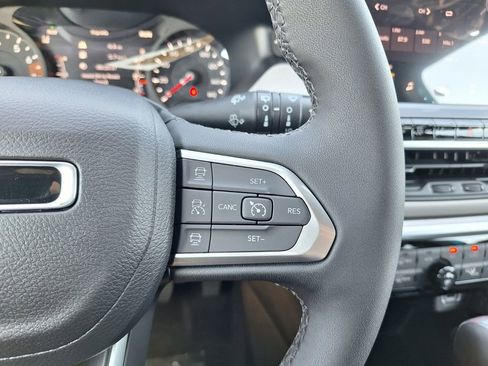 New 2026 Jeep Compass Limited image 23