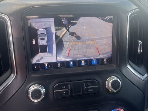 Used 2020 GMC Sierra 1500 AT4 w/ AT4 Premium Package image 18