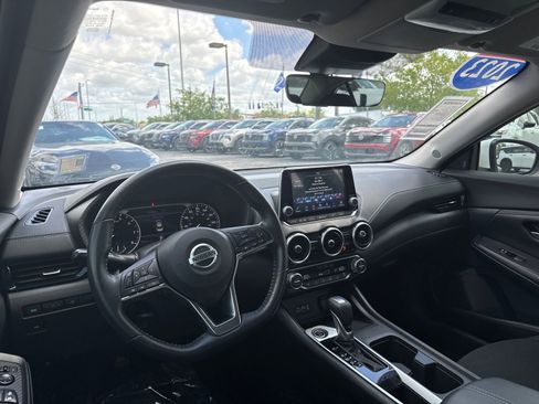 Certified 2023 Nissan Sentra SV w/ All-Weather Package image 11