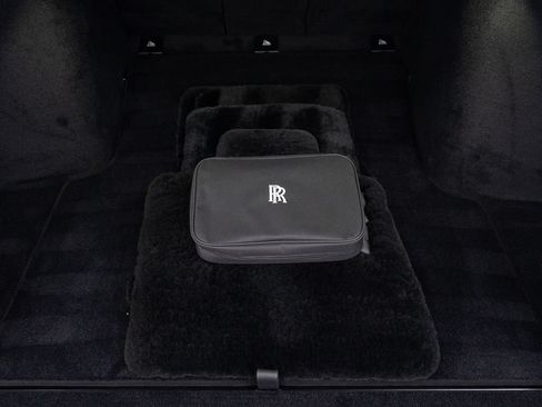 Certified 2026 Rolls-Royce Cullinan Black Badge AWD/4WD image 51