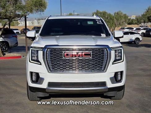 Used 2024 GMC Yukon XL Denali image 8