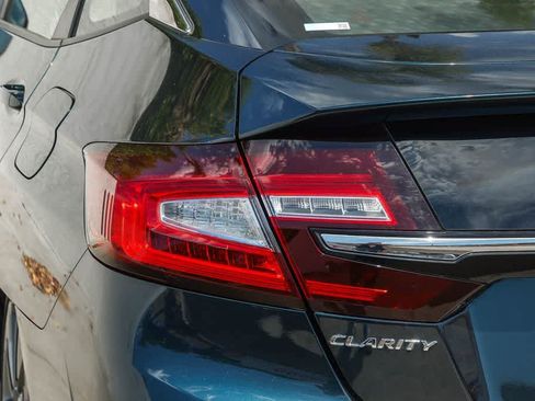 Used 2019 Honda Clarity Touring image 7