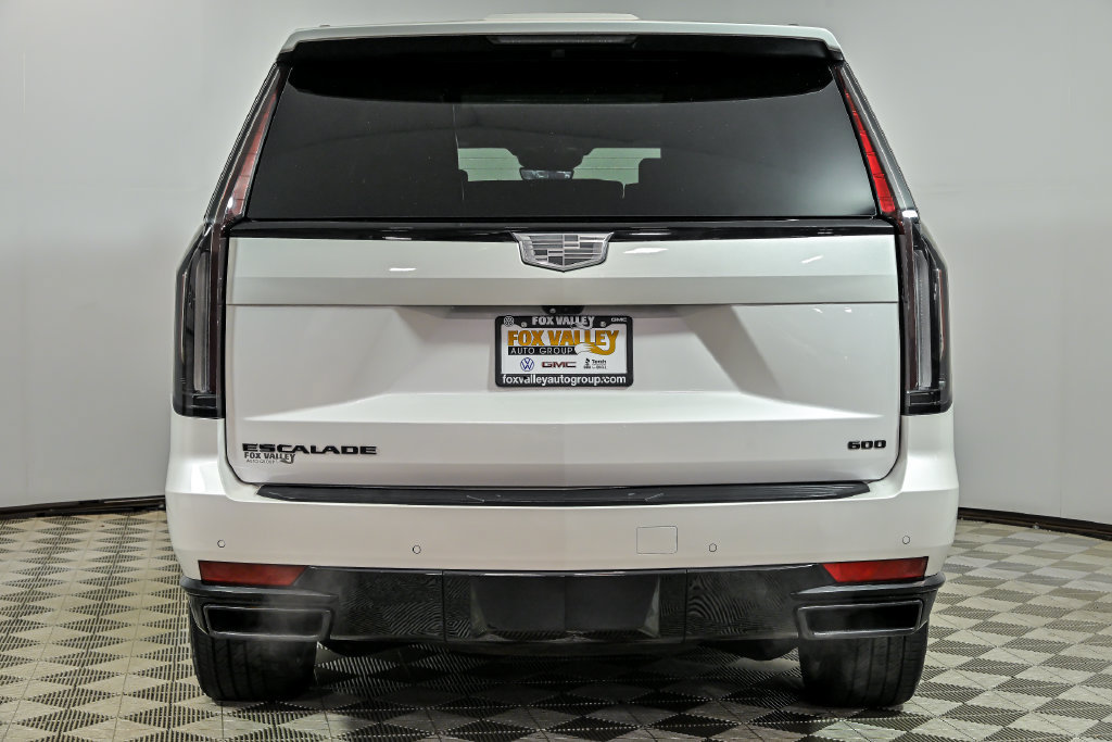 Used 2024 Cadillac Escalade Sport Platinum w/ LPO, ONYX Package AWD/4WD image 7