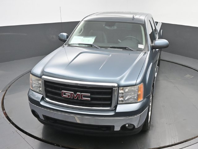 Used 2008 GMC Sierra 1500 SLT w/ SLT Preferred Package AWD/4WD image 35