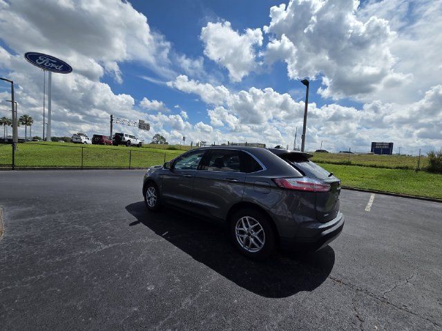Certified 2024 Ford Edge SEL AWD/4WD image 7