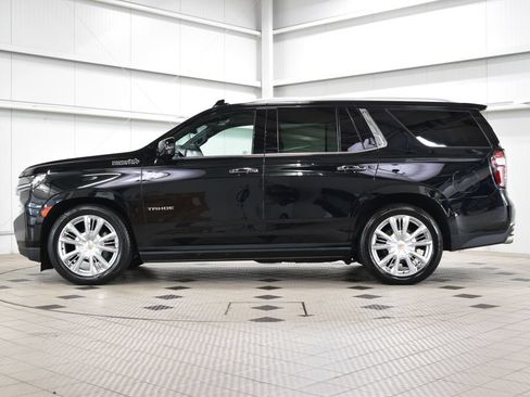 Used 2023 Chevrolet Tahoe High Country AWD/4WD image 4