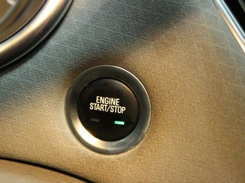 Used 2021 Chevrolet Malibu LT image 23