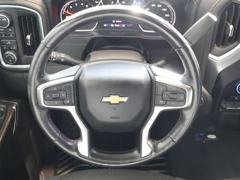 Certified 2021 Chevrolet Silverado 1500 LT w/ Z71 Off-Road Package image 16