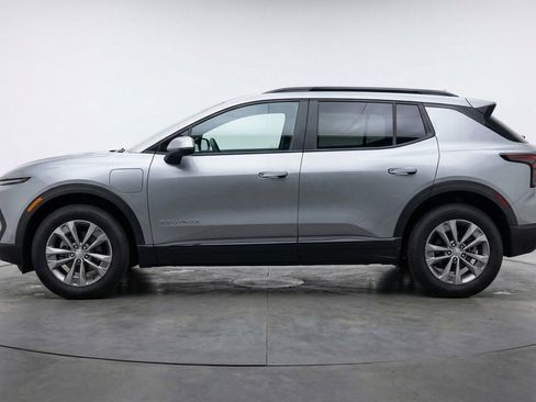 Used 2025 Chevrolet Equinox LT image 5