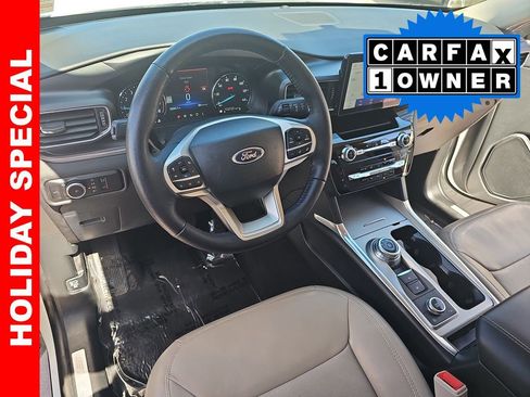 Used 2023 Ford Explorer Limited image 17