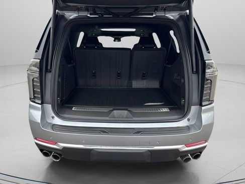 New 2026 Chevrolet Suburban Premier w/ Sun And Tow Package image 23
