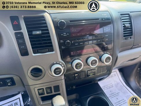 Used 2013 Toyota Sequoia SR5 AWD/4WD image 18