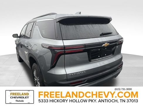 New 2026 Chevrolet Traverse LT w/ LPO, Floor Liner Package image 3