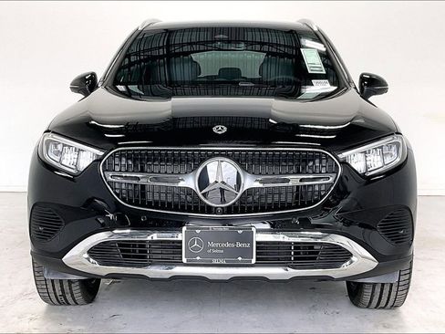 New 2026 Mercedes-Benz GLC 300 4MATIC image 3