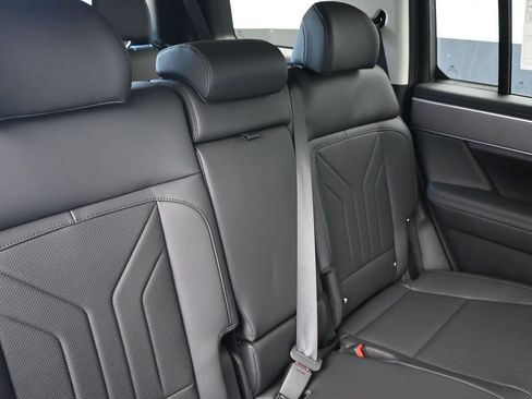 New 2026 Hyundai Santa Fe XRT AWD/4WD image 14