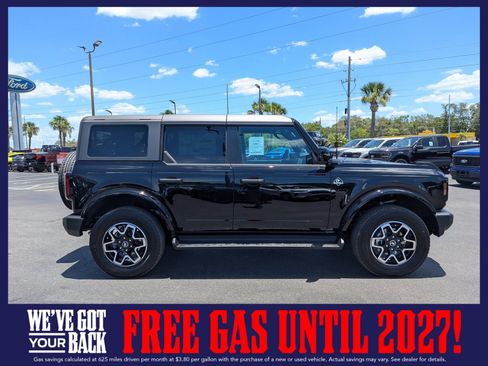 New 2026 Ford Bronco Outer Banks AWD/4WD image 6