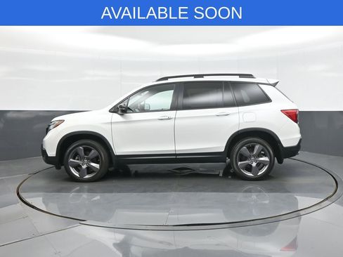 Used 2021 Honda Passport Touring image 4