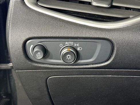 Used 2024 Chevrolet Malibu LT image 19