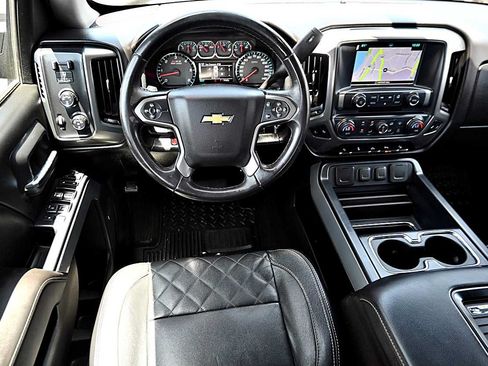 Used 2017 Chevrolet Silverado 1500 LT w/ All Star Edition AWD/4WD image 15