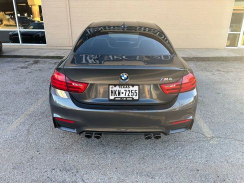 Used 2017 BMW M4 Coupe image 11