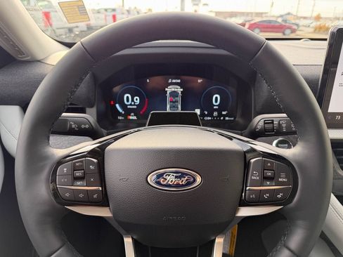 New 2026 Ford Explorer Platinum w/ LUX Leather Package image 30
