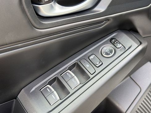 Used 2024 Honda Accord EX image 27