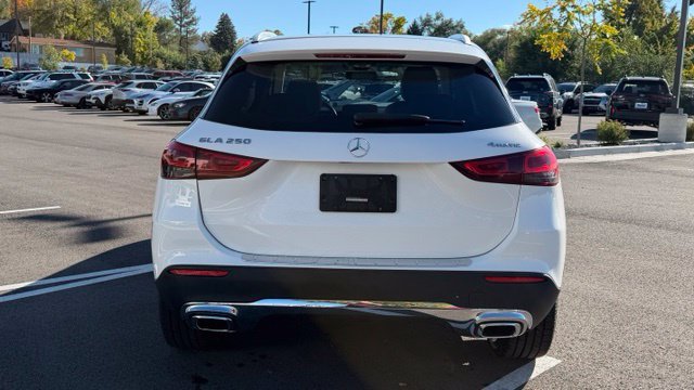 Used 2023 Mercedes-Benz GLA 250 4MATIC image 4